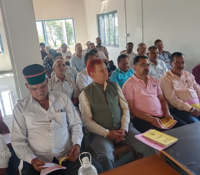 जोगिंदर नगर में प्रबंधन समिति के सदस्यों के लिए एक दिवसीय सहकारी शिक्षा शिविर आयोजित